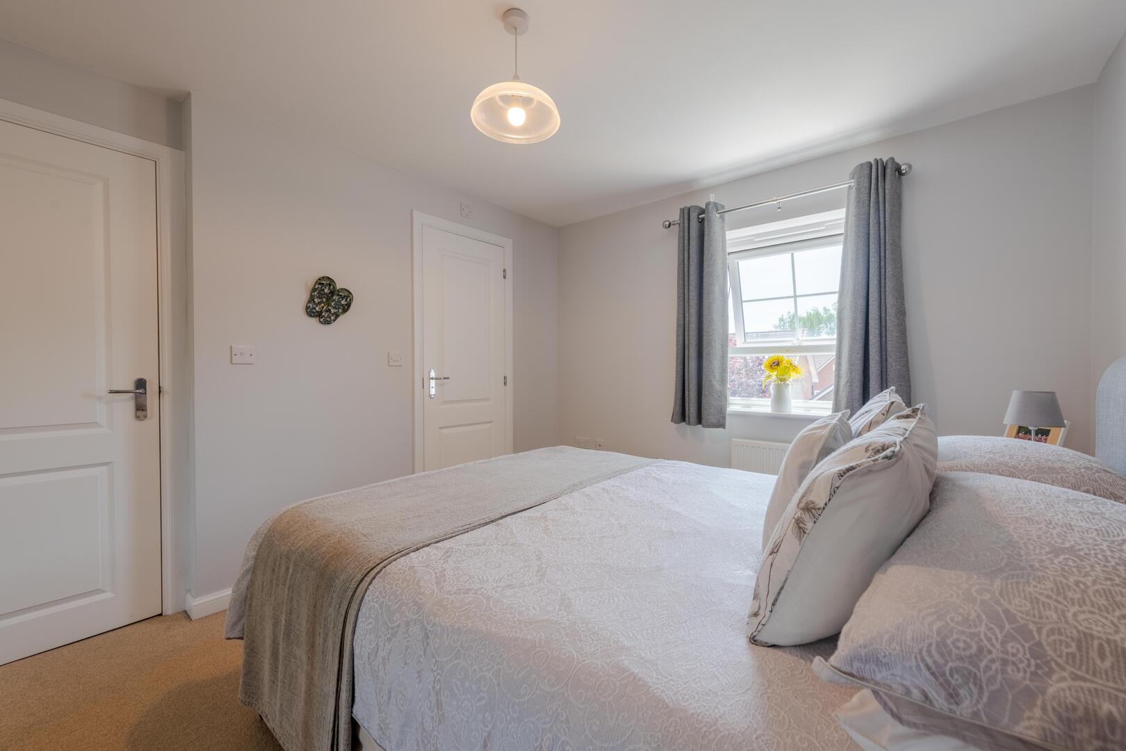 Gladstone Place, Blakedown, Kidderminster